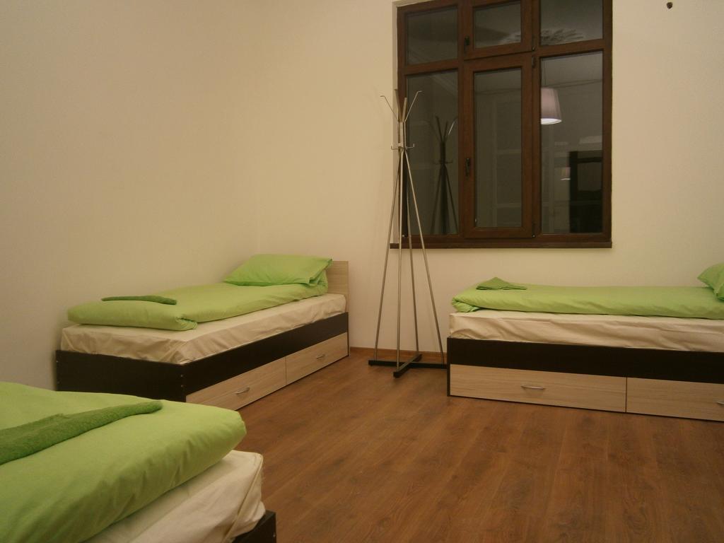 Ivory Tower Hostel Sofia Exterior foto