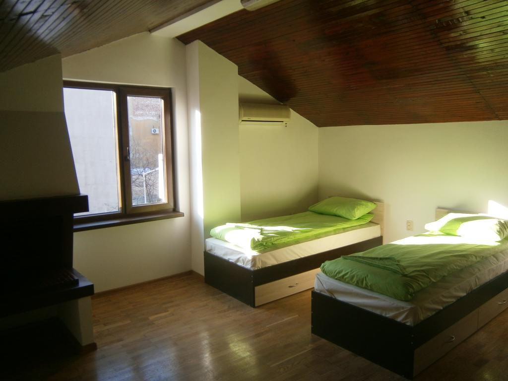 Ivory Tower Hostel Sofia Exterior foto